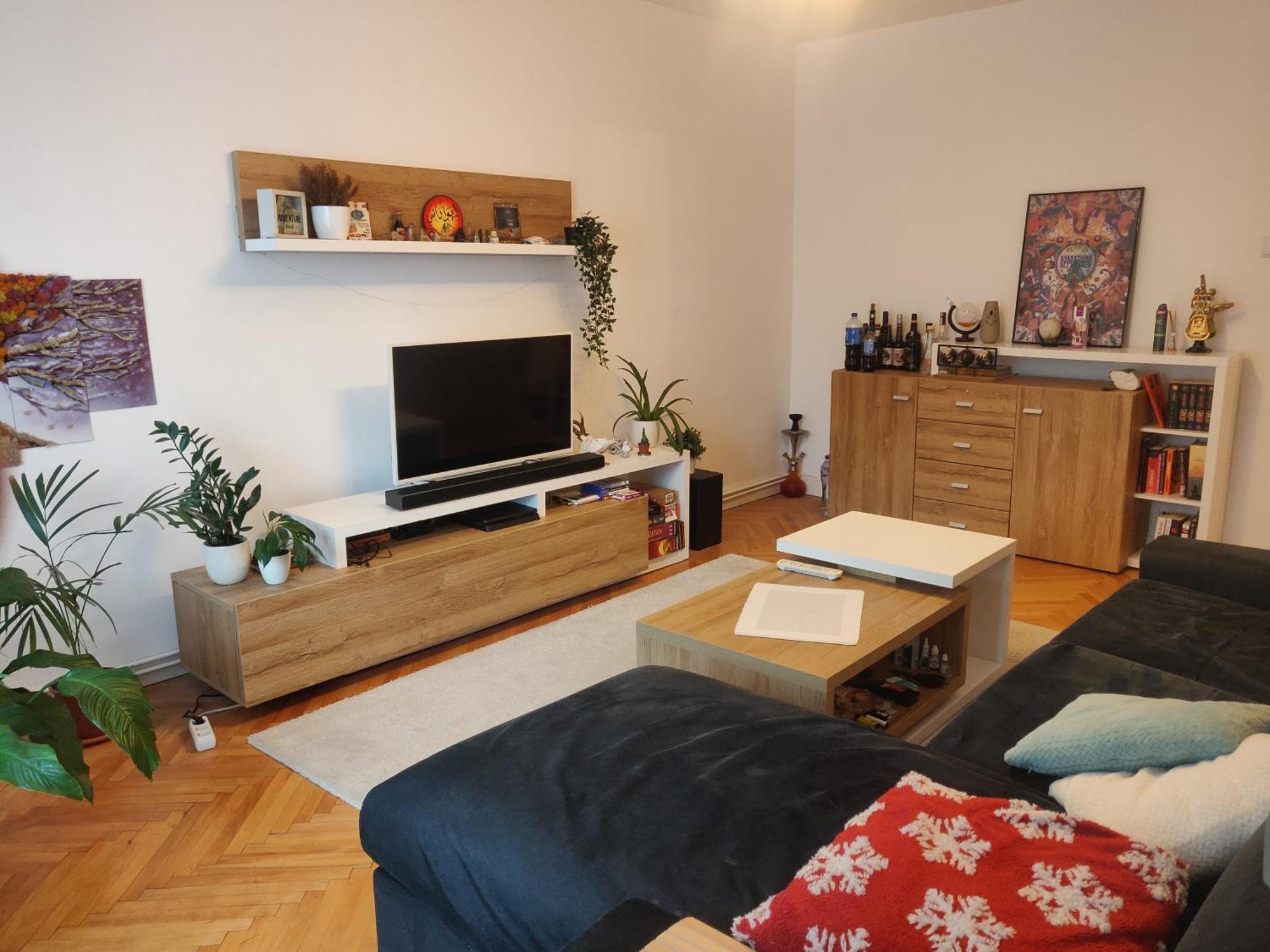 Home Sweet Home -Central & Cozy Iernut Bagian luar foto